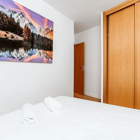Edelweiss Wifi 5 Pax Acogedora Apartment *