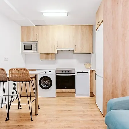 Apartment Edelweiss Wifi 5 Pax Acogedora