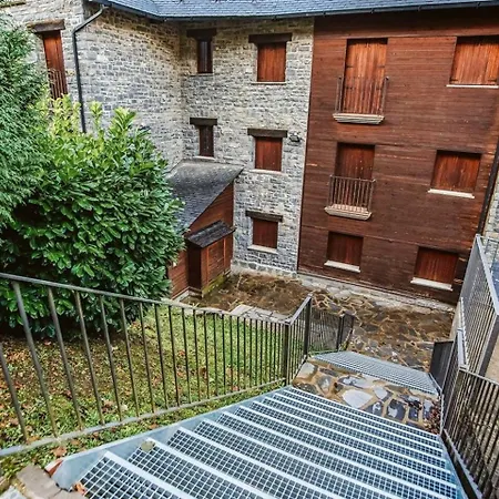 Edelweiss Wifi 5 Pax Acogedora * El Pueyo de Jaca