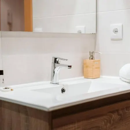 Edelweiss By Cardi El Pueyo de Jaca