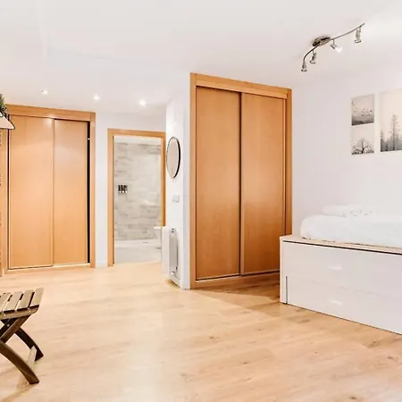 Edelweiss By Cardi El Pueyo de Jaca